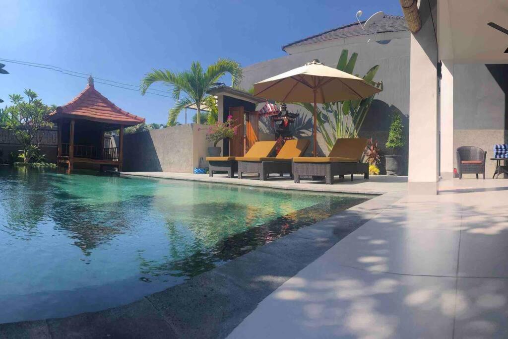 Villa Royal Singaraja Kültér fotó